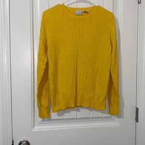 Women’s yellow long sleeve sweater